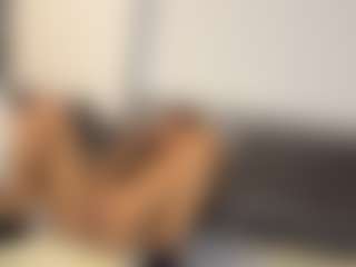 Sofia_JuicyAss's Live Sex Cam Show