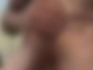 Live cam show with Parkerstupid - Beardy on chickslive.net