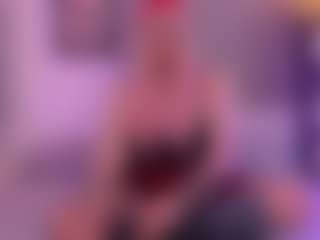 sky-taylorr's Live Sex Cam Show