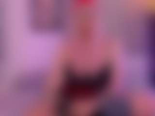 sky-taylorr's Live Sex Cam Show