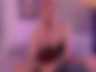sky-taylorr's Live Sex Cam Show