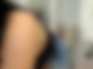 Naughtybelle23's Live Sex Cam Show