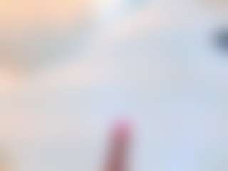 Live cam show with Antonella - Fuck Machine on sexylive.show
