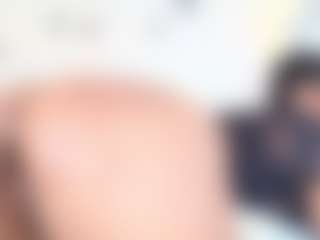 Live cam show with Antonella - Public MILF on Cam Slut