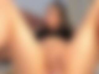 clow-lewis's Live Sex Cam Show