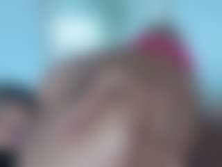 BellaSky's Live Sex Cam Show