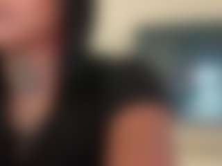 BellaSky's Live Sex Cam Show