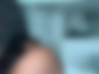 BellaSky's Live Sex Cam Show