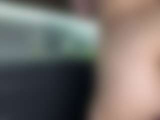 jucielussie's Live Sex Cam Show