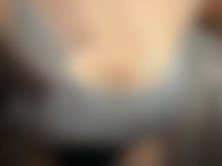 jucielussie's Live Sex Cam Show