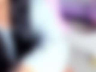 Live cam show with EMILY - Gagging on Milfs Live