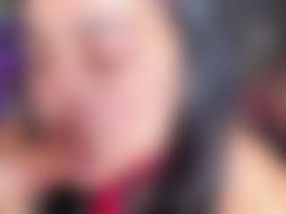 Live cam show with EMILY - Nipple Piercings on CamSodaAdn