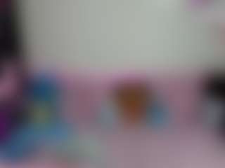 Live cam show with SemurMur - Skinny on luckytryst.com