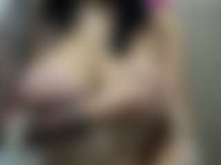 Live cam show with JEANNE - Average on Camsoda