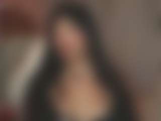 Live cam show with Maddy Trevino - Cumface on Dolls Live