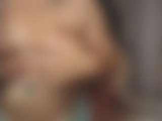 Live cam show with Maddy Trevino - College on studioflirtlive.com