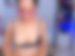 Live cam show with karlota-45 - Athletic on Camsoda