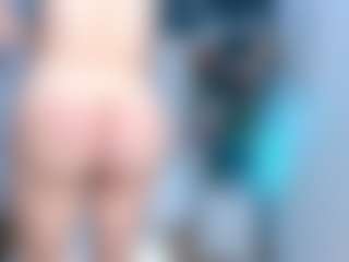 karlota-45's Live Sex Cam Show