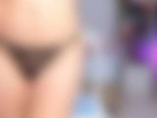 Live cam show with karlota-45 - Granny Petite on Uber Horny