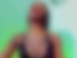 Live cam show with BritnySantana777 - Arabic on Strip Flash - Live Sex Shows