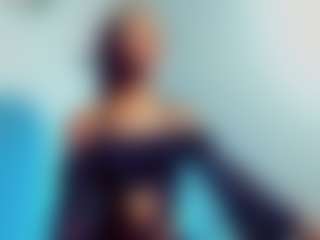 Live cam show with BritnySantana777 - British on CamwithHer