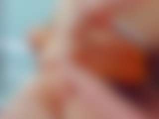 Live cam show with sarabecker - Average on Camsoda