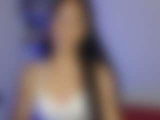 CassandraAndrews's Live Sex Cam Show