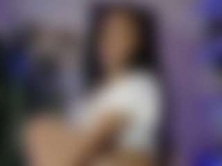 CassandraAndrews's Live Sex Cam Show