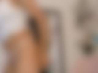 Live cam show with CassandraAndrews - Student on Porn Luv