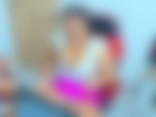 Live cam show with ambar-rose1 - Ebony on https://playwithruby.com | colombia