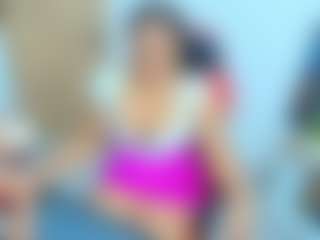 Live cam show with ambar-rose1 - Black Amateur on Mixed Magazine Live