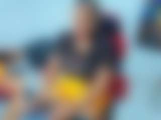 Live cam show with ambar-rose1 - Black Amateur on Milfs Live