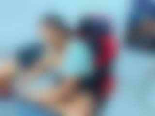 Live cam show with ambar-rose1 - Outside on Camiplay Live