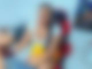 Live cam show with ambar-rose1 - Outside on Camsoda