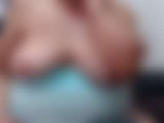 Live cam show with Margaret-milf - Senior on madthumbs