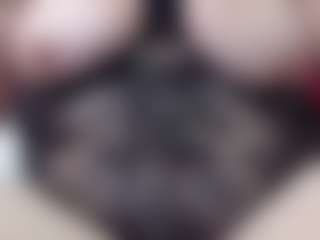 Live cam show with Margaret-milf - Trimmed Granny on CamClone