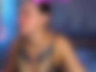 Live cam show with MidniggghtSun - Athletic Public on CamwithHer