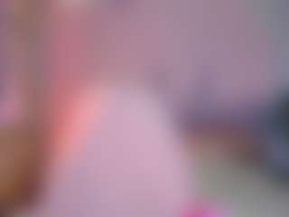 Live cam show with MidniggghtSun - Brown Hair on eurowanks.com