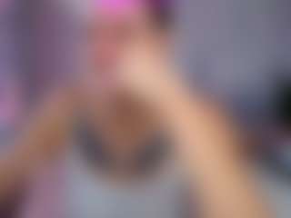 Live cam show with MidniggghtSun - Green Eyes on Camiplay Live