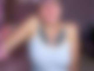 Live cam show with MidniggghtSun - Public Brown Hair on Strip Flash - Live Sex Shows
