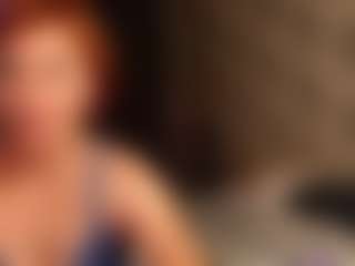 Live cam show with SofiaBlaze - Petite MILF on Camsoda