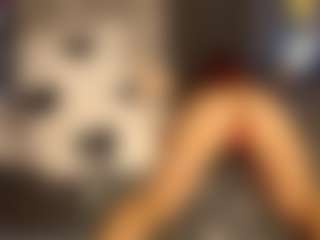 Live cam show with SofiaBlaze - Middle Aged on liverealitysex.com