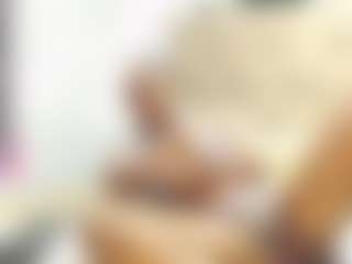 Live cam show with AMBER-PARKER - Ebony Shaved Pussy on CamClone