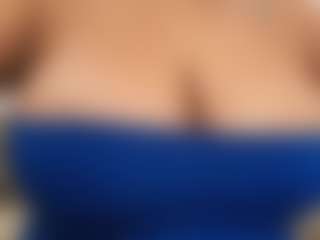 Andrea's Live Sex Cam Show