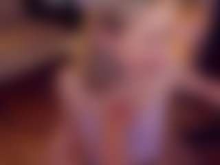 Adabluntaa's Live Sex Cam Show
