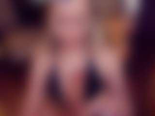 Adabluntaa's Live Sex Cam Show