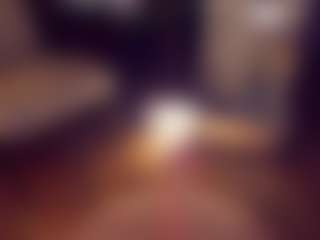 Live cam show with Adabluntaa - Small Tits on Milfs Live