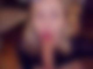Adabluntaa's Live Sex Cam Show