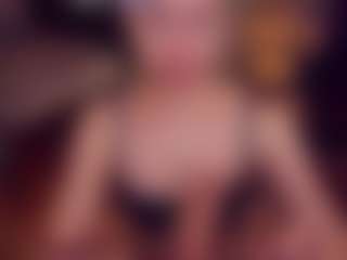 Adabluntaa's Live Sex Cam Show