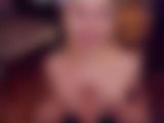 Live cam show with Adabluntaa - Strip Blonde Hair on Camsoda